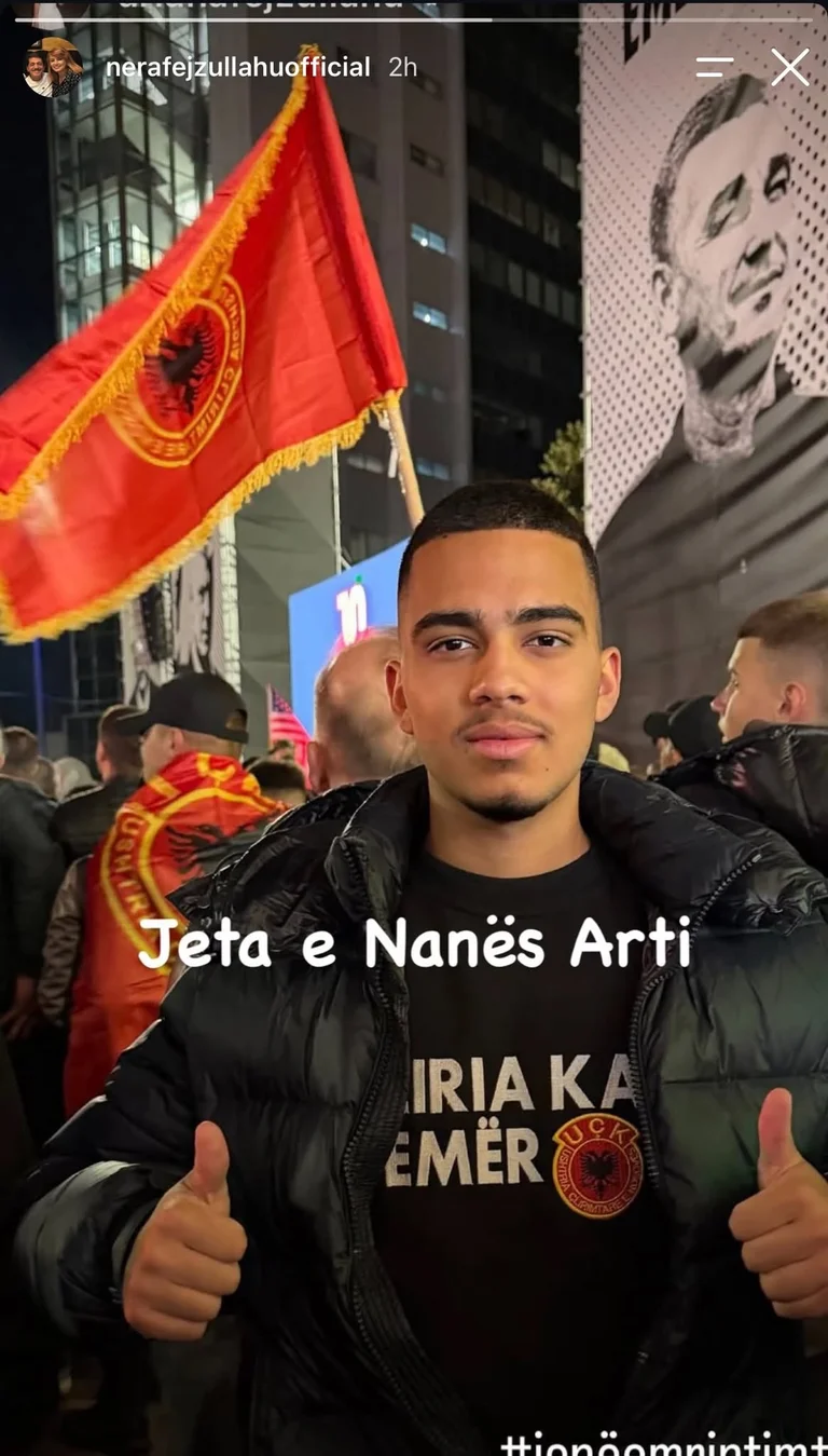 Djali i Ermal Fejzullahut në protestë, e gjyshja i ka veç dy fjalë…