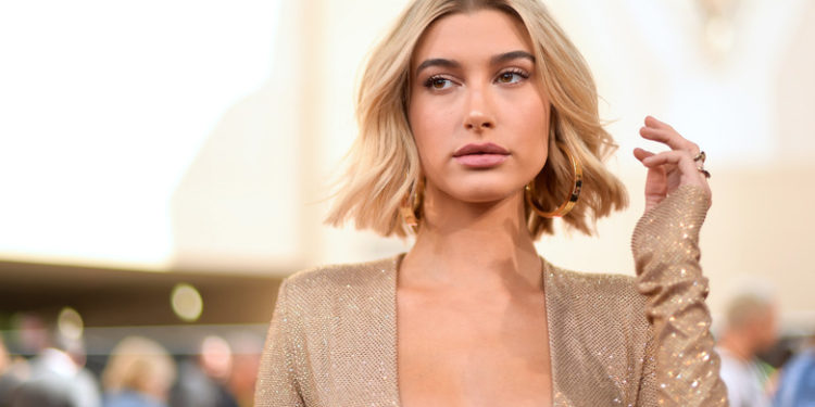 LAS VEGAS, NV - MAY 20:  Model Hailey Baldwin attends the 2018 Billboard Music Awards at MGM Grand Garden Arena on May 20, 2018 in Las Vegas, Nevada.  (Photo by Matt Winkelmeyer/Getty Images for dcp)