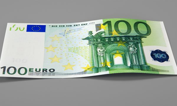 100 euro për studentët  hapet aplikimi  Murati  Duhet të bëhet përmes e Kosova