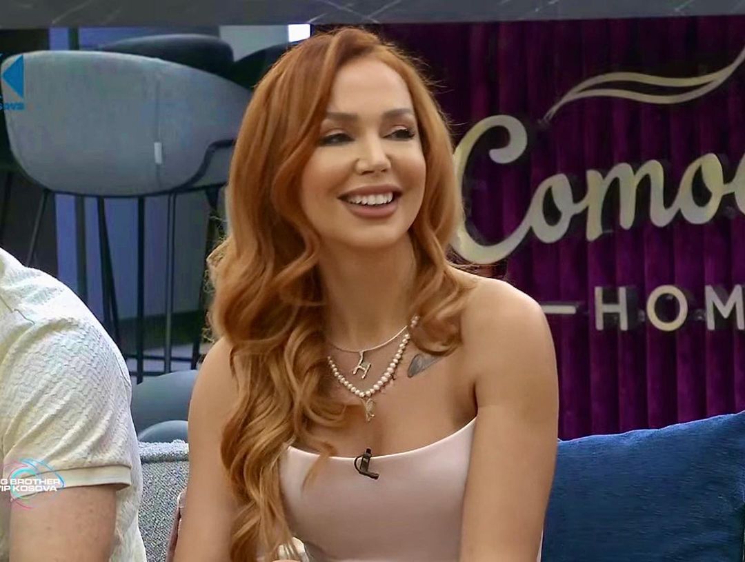 Ana Kabashi vjen me stil të ri  ja si shkëlqen tani