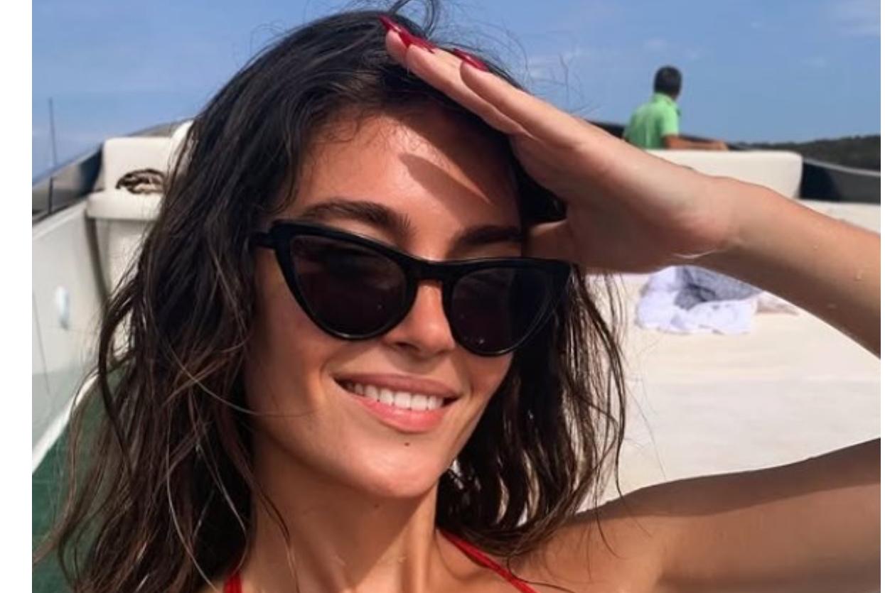 Eva Murati shkëlqen me paraqitjen e saj verore në brigjet italiane