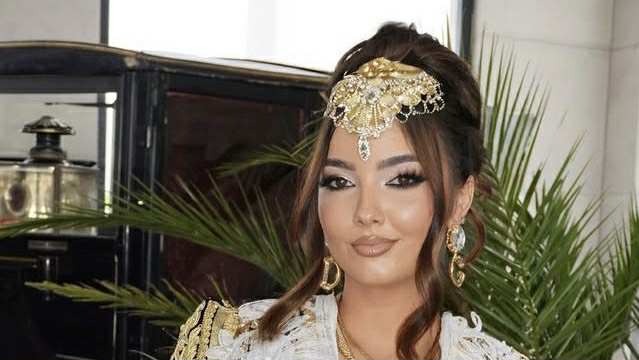 Kështu po duket Rita Haziri në veshje nusërie