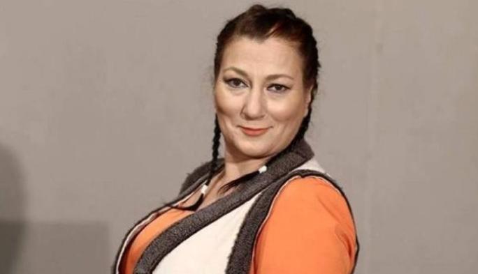 Pse Buqja e “Familjes Moderne” nuk dëshiron ta shohin të gjithë?