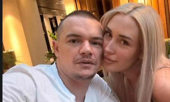 Cozman feston ditëlindjen, kështu e uron e dashura