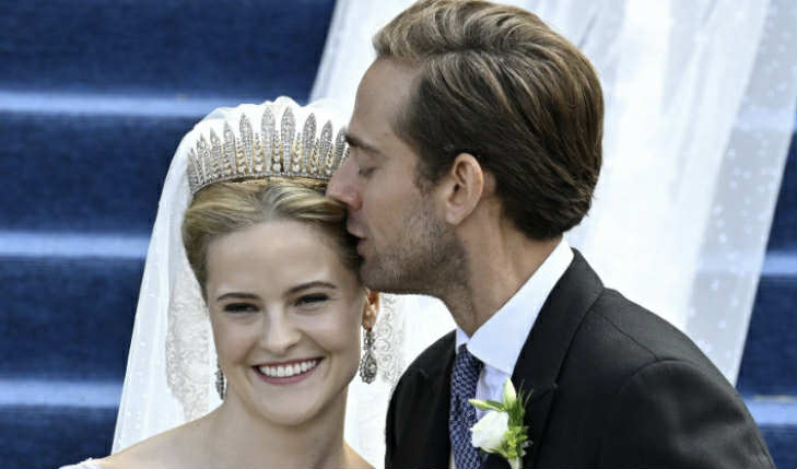 Martohet Princesha e Lihtenshtajnit, Marie Caroline