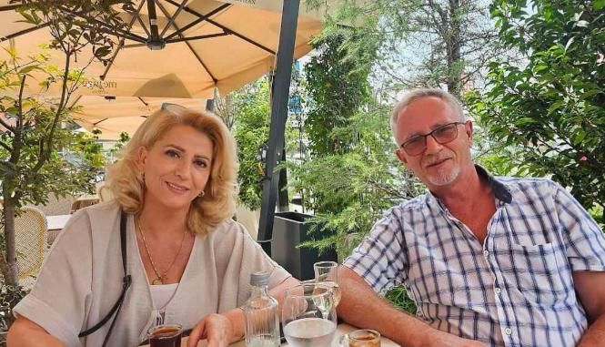 Shkurte Fejza pi çaj, por çfarë pi burri i saj