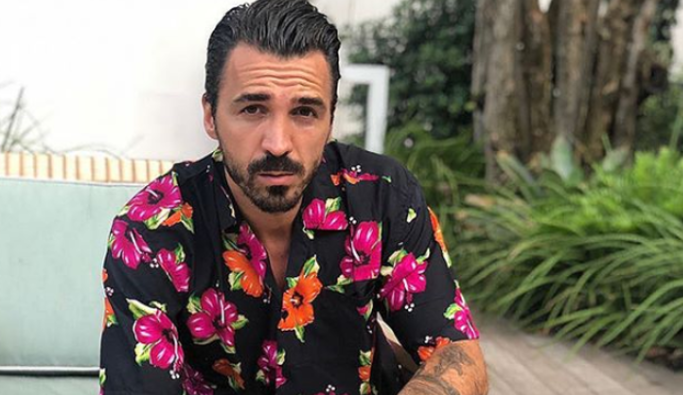 Blerim Destani kurorëzon mbretin e muzikës shqiptare, Ilir Shaqirin