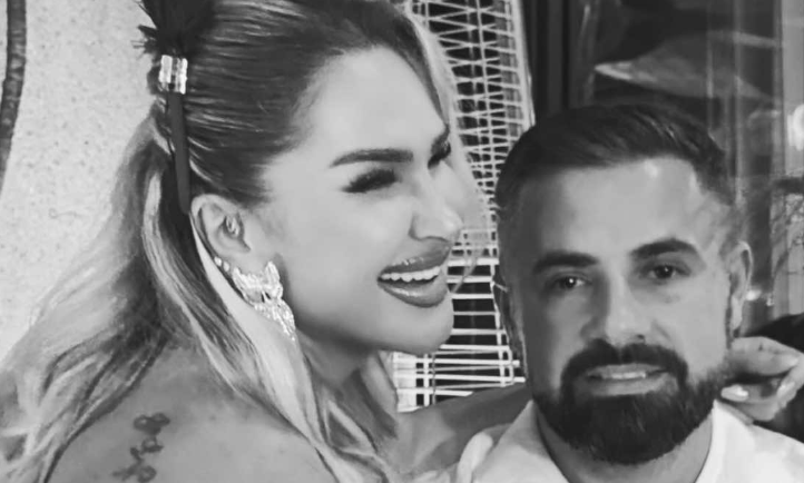 Si rrallë herë Njomza fotografohet me bashkëshortin, çifti në kulmin e lumturisë