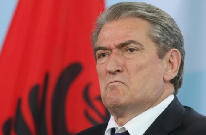 Sali Berisha reagon pas lajmit për vdekjen e Shpat Kasapit