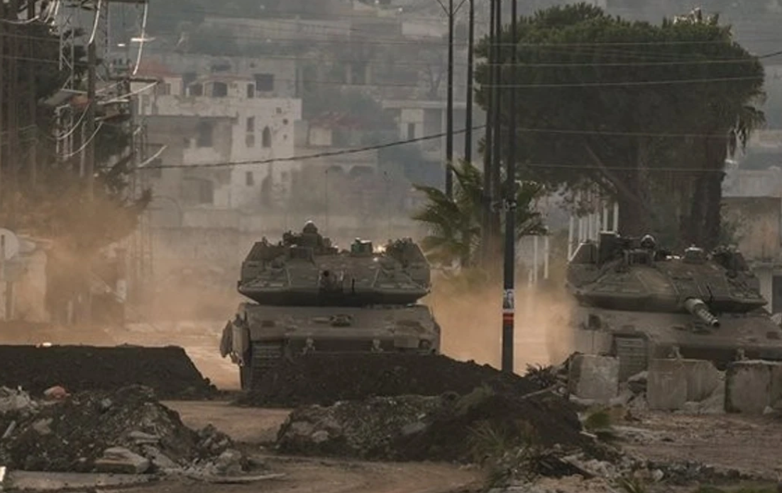 Izraeli sulmon Sirinë  trupat tokësore hyjnë në fshatra