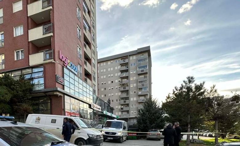 Të shtëna me armë dhe plaçkitje në furgonin që transportonte para në Breg të Diellit