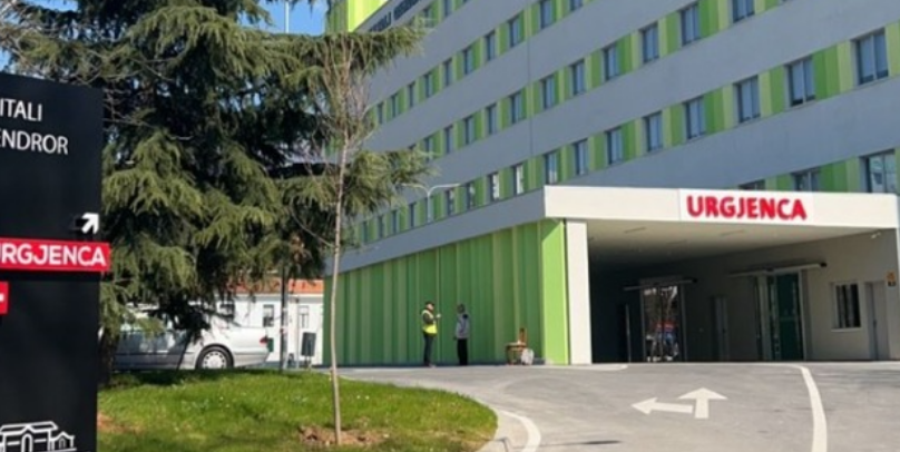 Agron Llakaj shkon në urgjencë  I forti doktooor ooo eeeej  zbulon çfarë i panë sytë