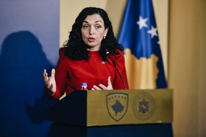 Vjosa Osmani me synime të qarta pas zgjedhjeve parlamentare  kërkon një tjetër mandat si presidente e Kosovës