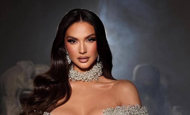 Oriola provokon  publikon një foto të nxehtë nga shtrati