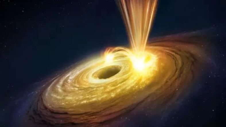 Zbulimi befasues i astronomëve  një  UFO  që shkakton vrimë të zezë regjistrohet për herë të parë  Po thith materien me shpejtësi  a rrezikon Toka 