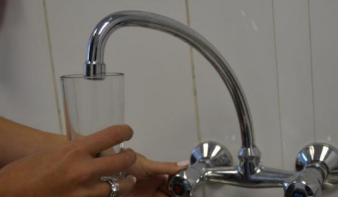 Prishtina mbetet pa ujë në disa zona për shkak të intervenimeve