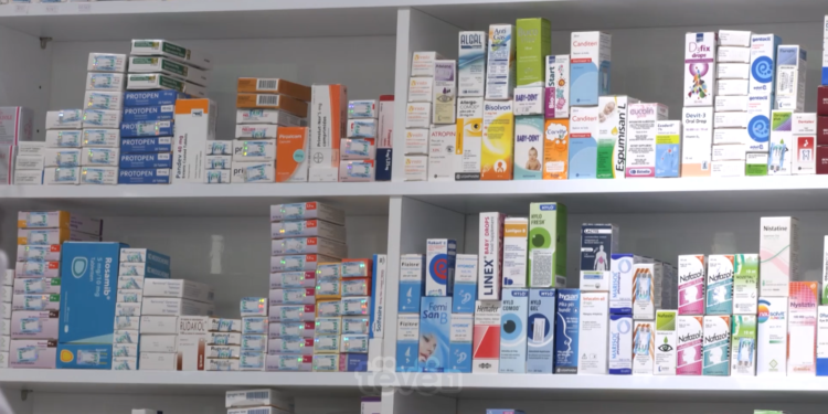 Mungesë barnash  listë pritjesh e trajtime të gabuara  Kodra flet për ankesat e pacientëve