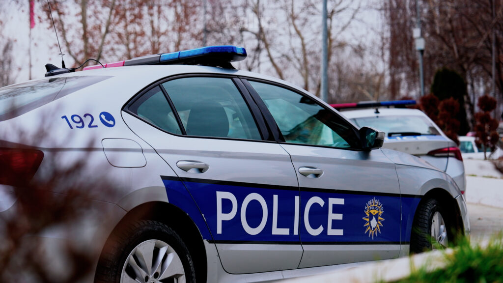 Mbi 350 automjete të paregjistruara  Policia rrit kontrollin e trafikut në Prishtinë