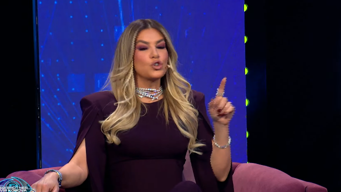 Leonora e lavdëron Hygertën  Është arrë e fortë