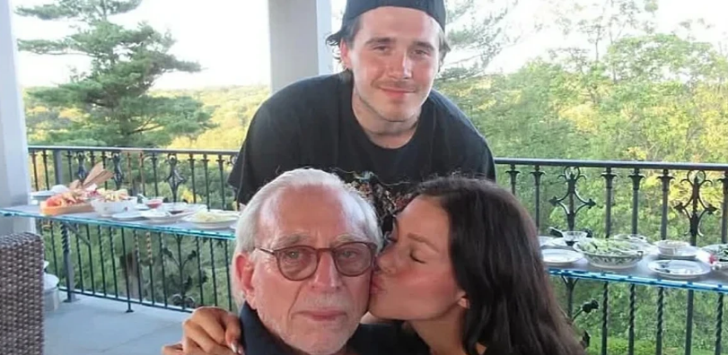 Gruaja e Brooklyn Beckham thuhet se merr 1 milion dollarë në muaj nga babai i saj  Ajo po lahet në pasuri