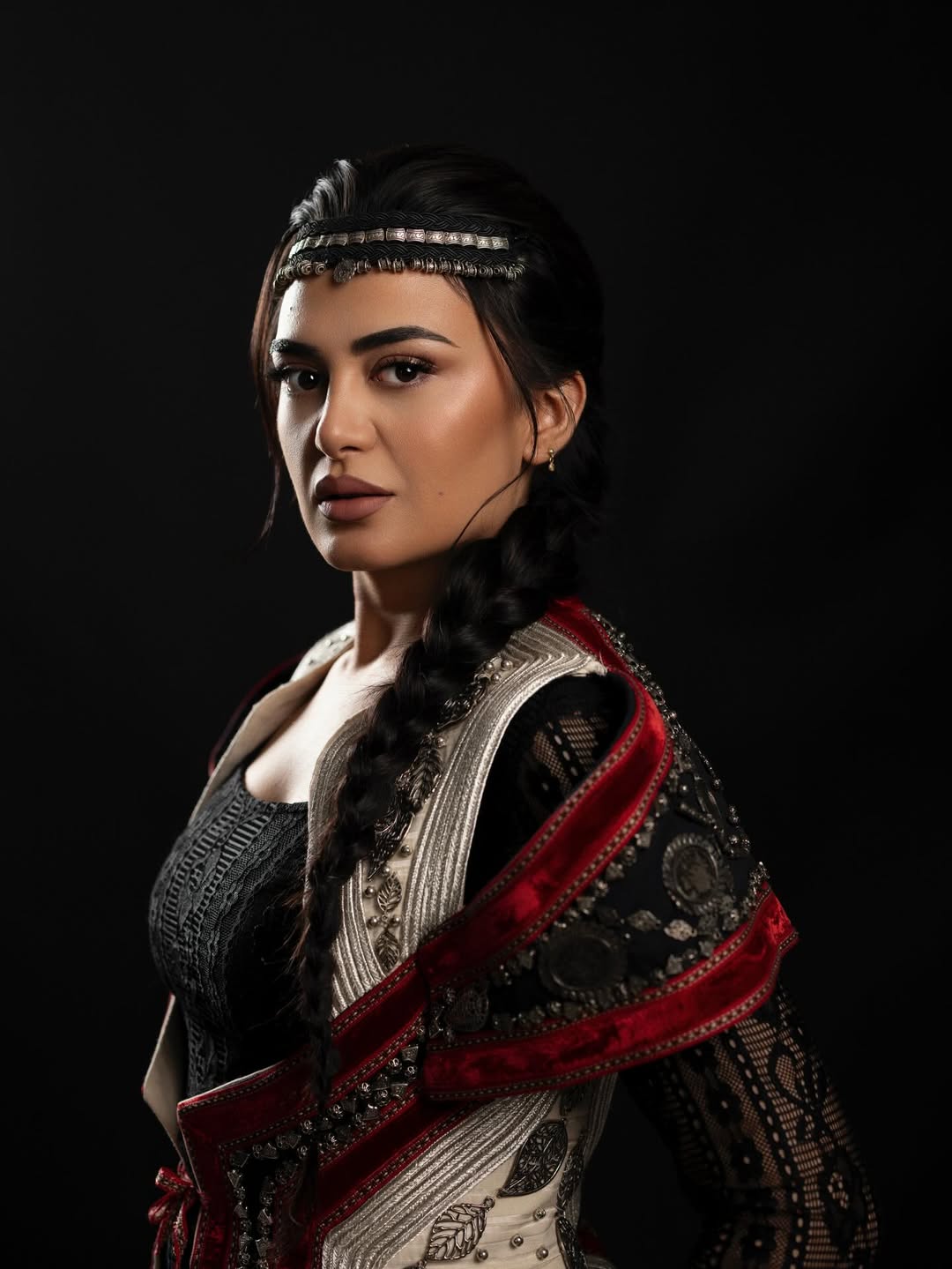 Albina Kelmendi bëhet nostalgjike  kështu dukej para 10 vjetësh