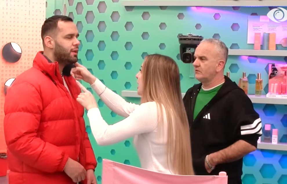  Sa e pafytyrë që   Ti i përdore lotët   Debat i ashpër në BBVA