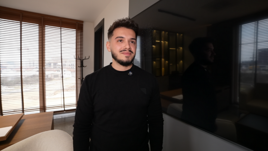 Çfarë raporti ka Endri me familjen e Benitës 