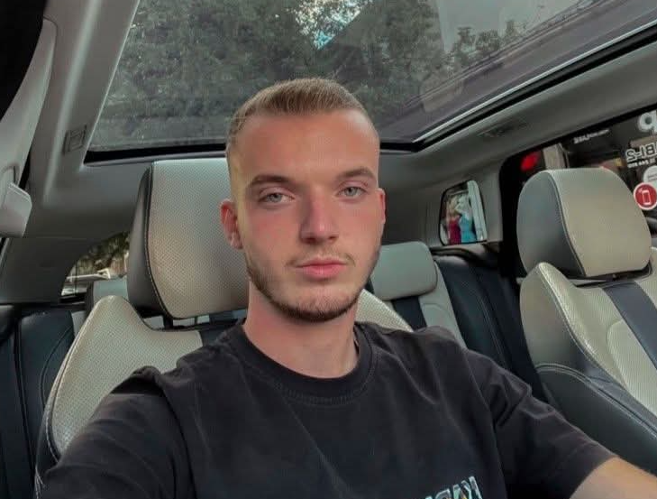 Sot varroset Endrit Lajqi  i riu që u gjet i vdekur në një vilë në Pejë