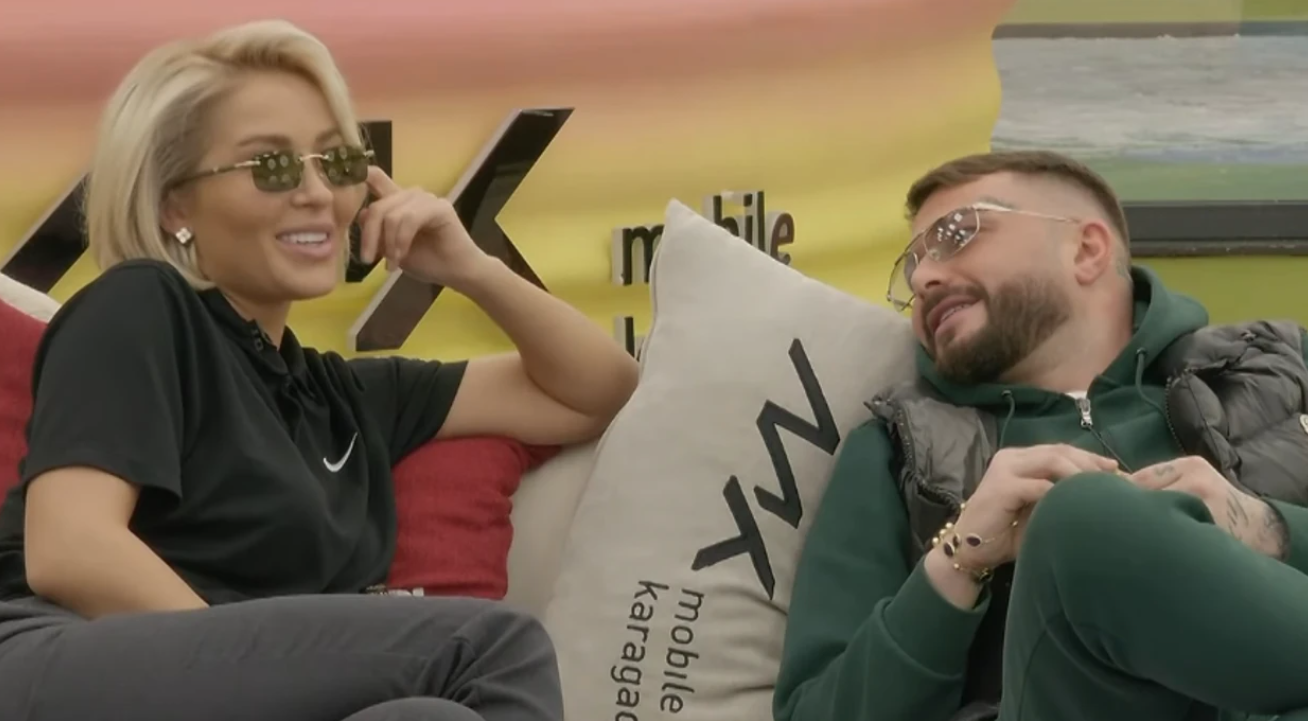 Limi i drejtohet Dolces  Të kam pasur gjithmonë fiksim