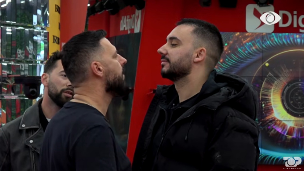  SKUTH  ule kokën kur kaloj unë  qepe gojën   Debat i ASHPËR mes Mirit dhe Keijsit  Ti PUSHO  mbretëresha 