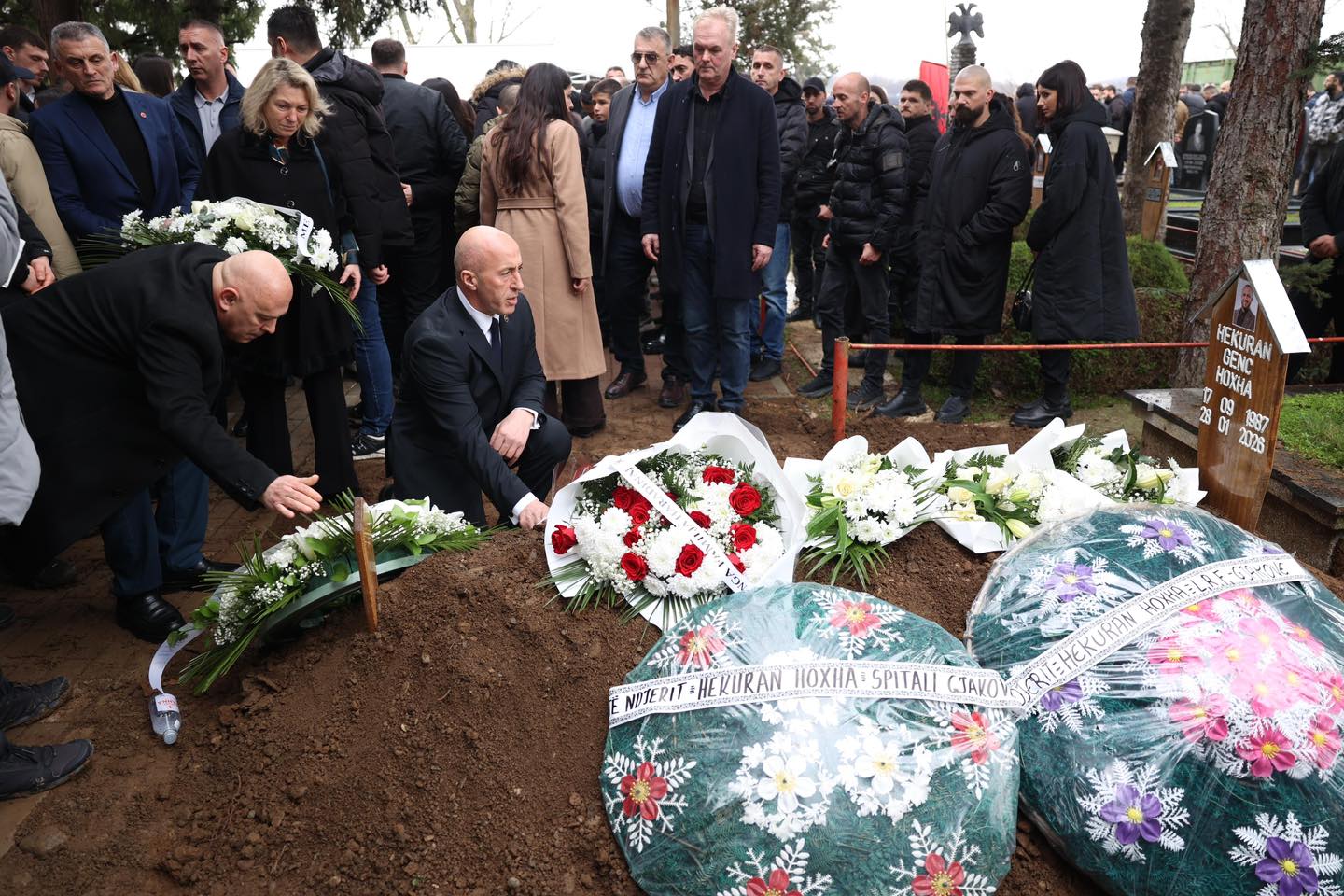 Varroset Hekuran Hoxha  Ramush Haradinaj i jep lamtumirën e fundit