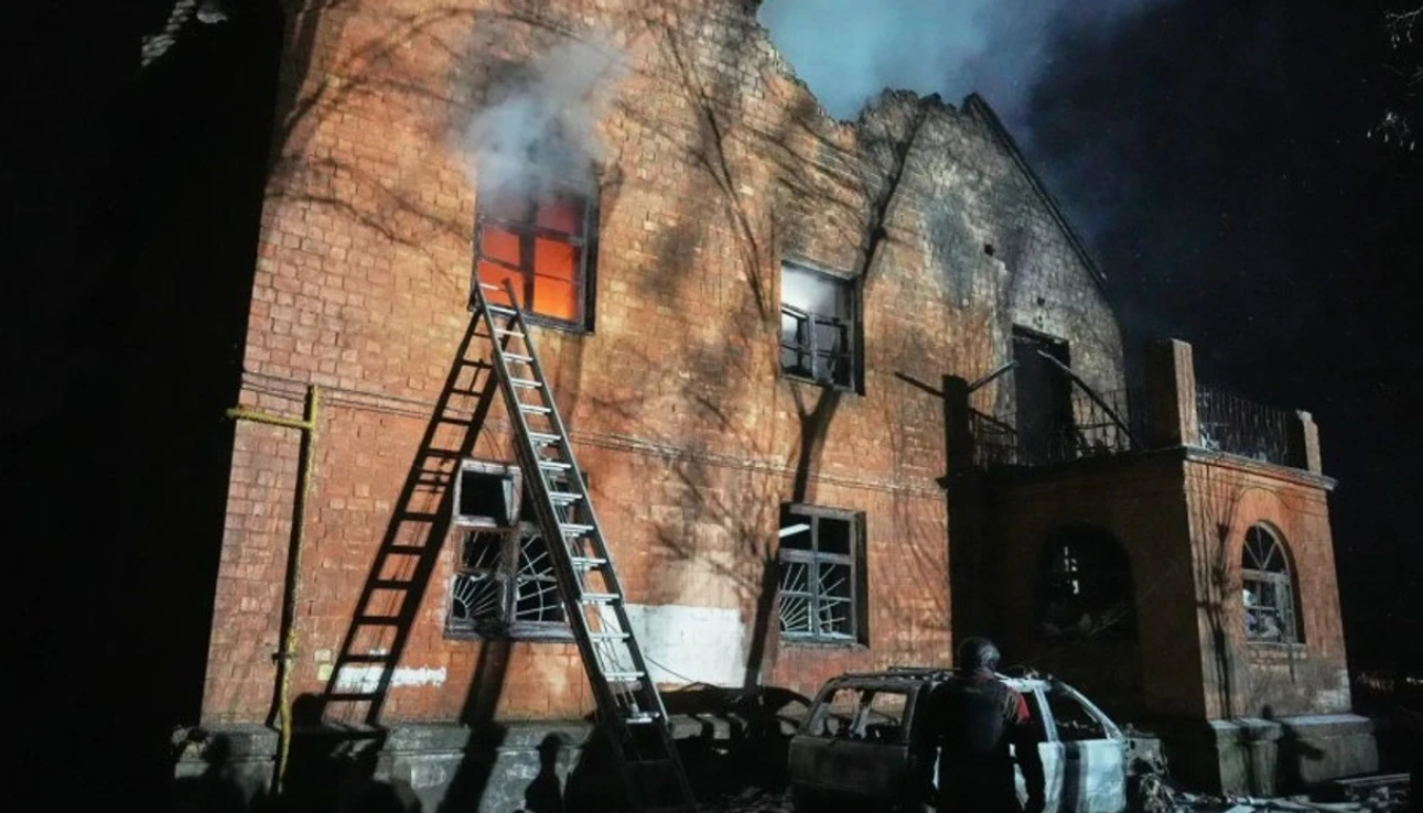 Rusia godet Ukrainën me raketë me kapacitet bërthamor   publikohen pamjet dramatike