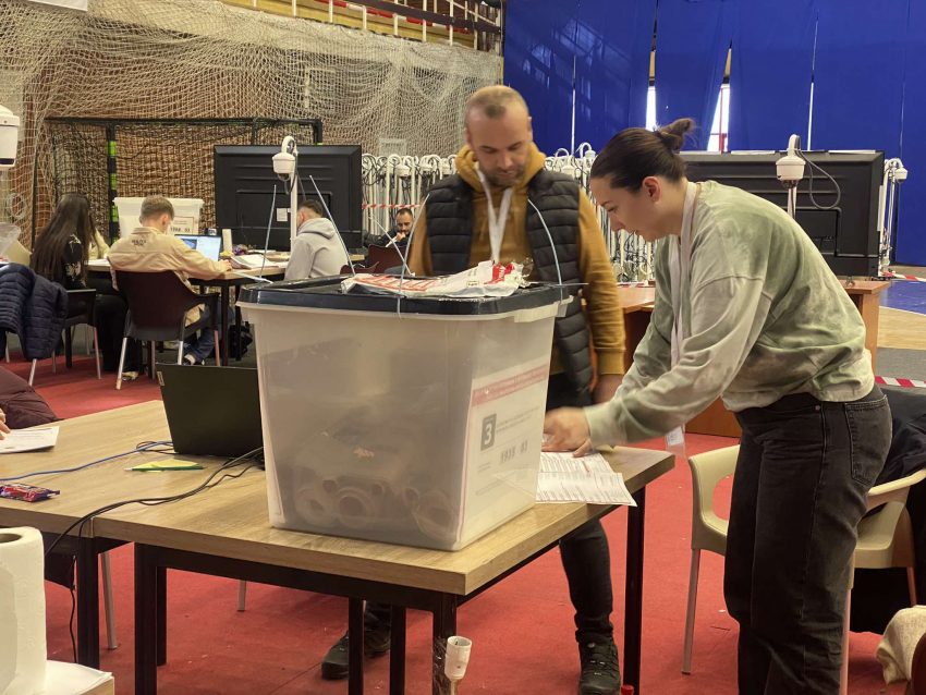 Përfundon numërimi i votave për deputetë