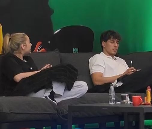  Mos më fol më ti   Elijona i jep fund raportit me Klodin 