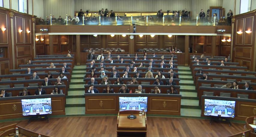 Nga 86 amendamentet e propozuara në Kuvend  veç gjashtë miratohen