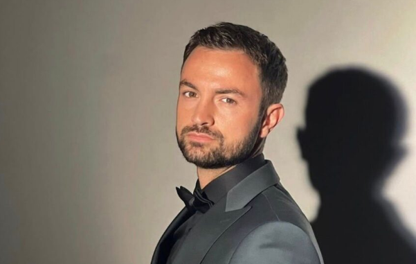  Ke 24 orë kohë    gazetari Kron Sadikaj nxjerr mesazhet kërcënuese nga familjarët e Klodit