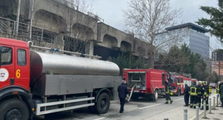 Kaplohet nga zjarri bodrumi i objektit të ish  Rilindjes 