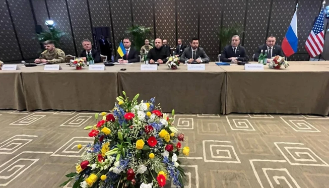 Fillon dita e dytë e bisedimeve trepalëshe në Gjenevë mes SHBA së  Ukrainës dhe Rusisë