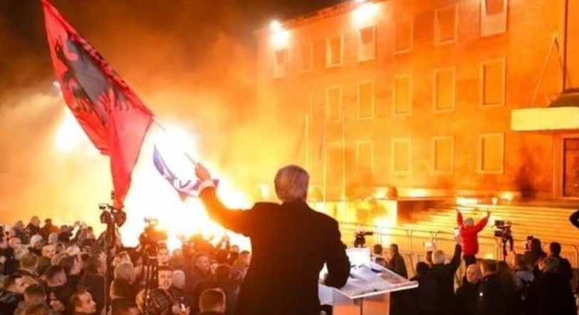 Sot protesta e opozitës para Kryeministrisë  rrugët që bllokohen