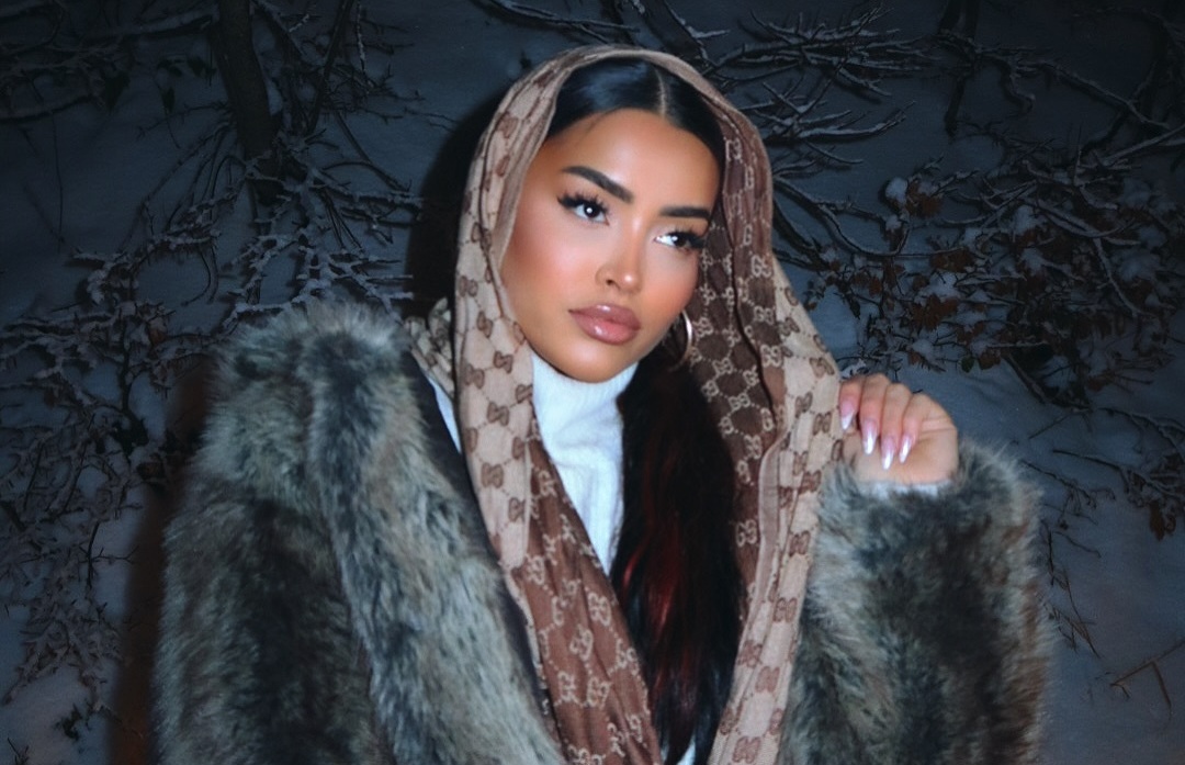 Anisa ndan momentin me partnerin misterioz