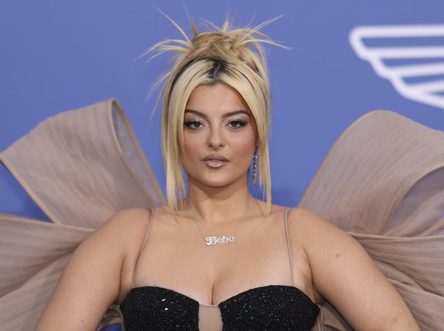Bebe Rexha habit fansat kur pyetet nëse ka të dashur  Kam tre aktualisht në listë