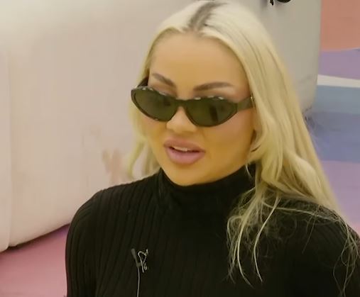 Benita  E du Klodin  nuk ma beson askush