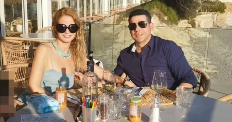 Dukeshin çifti i LUMTUR në rrjete sociale por në realitet tentoi të helmonte bashkëshortin e saj 