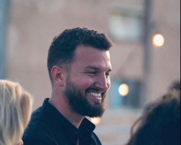 E trishtë  Ky është 31 vjeçari që humbi jetën pas një aksidenti në Mitrovicë