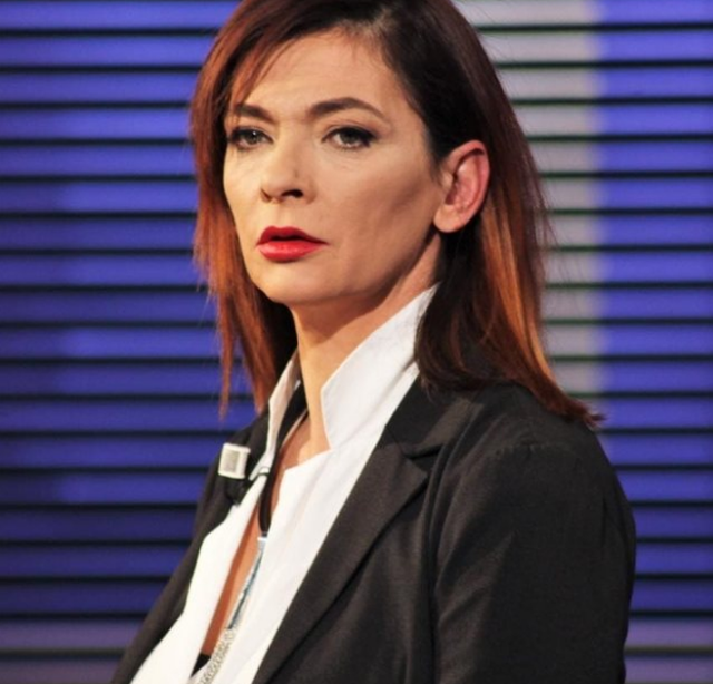 Ema Andrea bën homazhin prekës për të vëllanë  Nuk di të vdes  do mësoj të jetoj nga e para