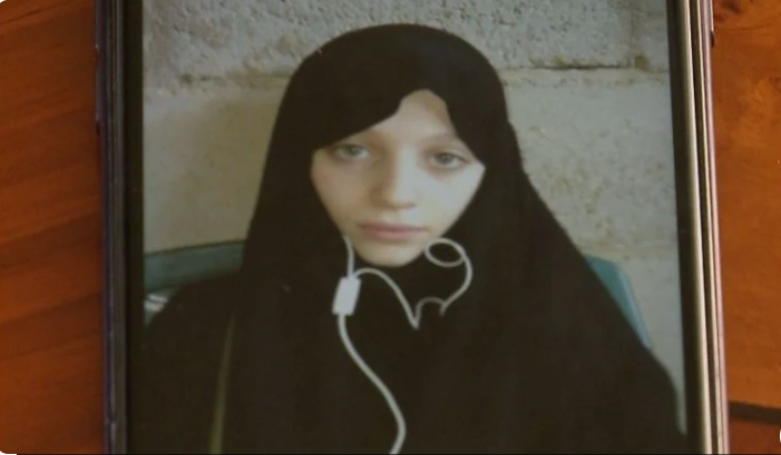 Operacioni sekret në Siri  Nxirret nga kampi Eva Dumani  mbërrin në Rinas mëngjesin e sotëm