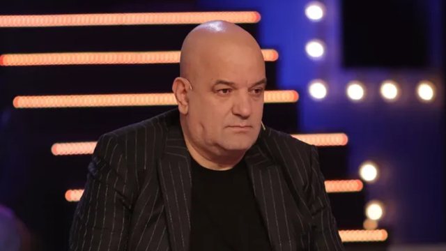 Zbuloi SHIFRËN që ka marrë për të hyrë në BBVA  Ledion Liço merr këtë vendim ndaj Ilir Vrenozit