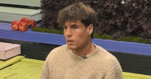 A frikësohet Klodi se e ka humbur të dashurën  pas veprimeve me Elijonën dhe Benitën   përgjigjet banori