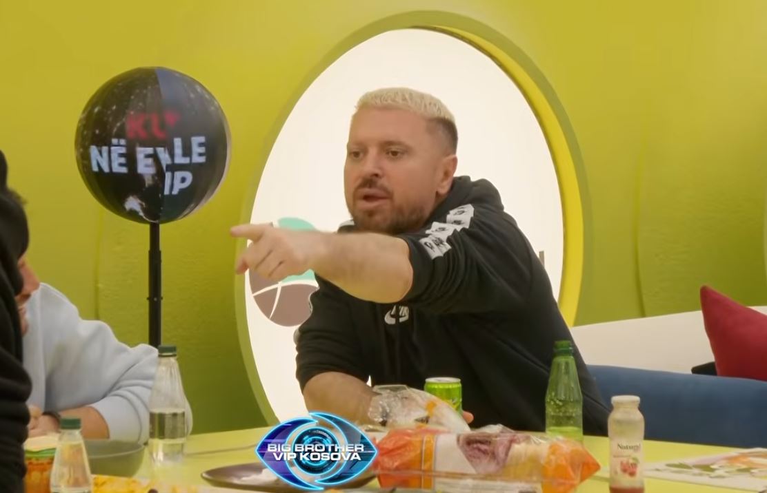  Jeni kundër besimit islam   Labi i drejtohet Suanitës dhe Aurorës