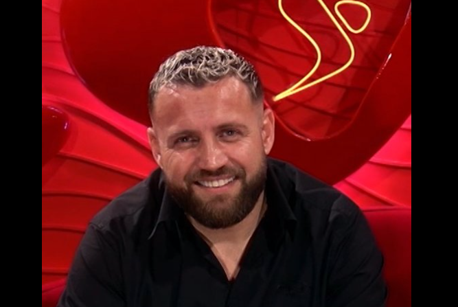  Tani luftohet vetëm për vend të dytë   Luizi flet nga dhoma e rrëfimit